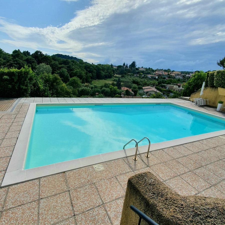 Appartamento Stropea Con Giardino Privato E Piscina 소리아노델라고 외부 사진